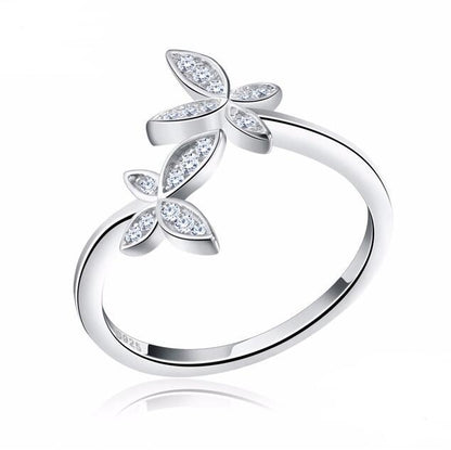 Silver Ring with Delicate Leaf Design